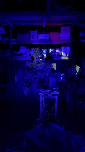 Real FNAF Animatronic #animatronics #halloween #fnaf #robot #shortsfeed #shorts #freddyfazbear
