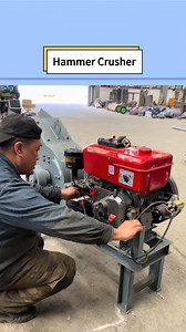 Small diesel-powered home-use sand making machine, economical and affordable. ✅ One-piece molding structure, crushing sand making completed simultaneously ✅ Beautiful particle shape of the output material, reasonable sand grading ✅ Especially suitable for processing hard waste such as construction waste, concrete, bricks, etc. ✅ Energy-saving and efficient, stable operation ✅ Diesel engine power, suitable for areas without electricity 📲 Welcome to leave a message or private message to get detai