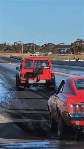 81 reactions | Yesterdays Day 3 Highlights at the STREET MACHINE Drag Challenge 2025! Sunset Strip In Mildura providing some great racing! First track breakage caught at the end of this clip. | Enthusiast Motor Insurance | Facebook