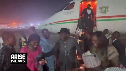 Goodluck Jonathan Arrives Abuja Hours After Been Stranded In Guinea-Bissau | Naija News