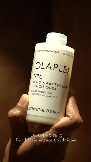 𝗔𝗬𝗨𝗦𝗛 𝗚𝗔𝗡𝗗𝗛𝗜 on Instagram: "Post-festive hair care done right ✨ After all the celebrations, styling, and late nights, my hair needed serious repair and OLAPLEX delivered exactly that. From restoring strength to bringing back shine and smoothness, this bond-repair routine has been a total game changer. I’m currently loving OLAPLEX No.4 Bond Maintenance Shampoo, OLAPLEX No.5 Bond Maintenance Conditioner, and the lightweight magic of OLAPLEX No.7 Bonding Oil ..the perfect trio to repair