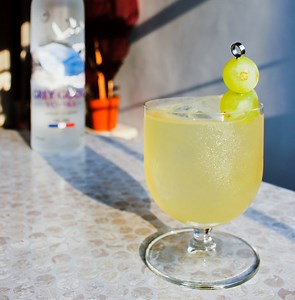 Enjoy The Grape Escape, a cocktail made with GREY GOOSE® Vodka.
