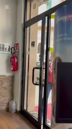 Preziosoviaggi Prezioso on Instagram: "Non sai cosa fare a Pasqua 🐣? Ci pensa prezioso viaggi !!! Guarda il video condividilo e lascia un commento … Programma Pasqua 🐣"