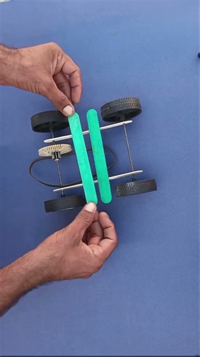 Solar Energy Based DC Motor Vehicle Using Belt and Gear Mechanism#automobile #experiment #craft#diy