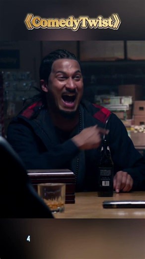 Peele Can’t Stop Laughing at Keegan’s “Heart Bear” Story😂#funnytwist #unexpectedlaughs #keyandpeele