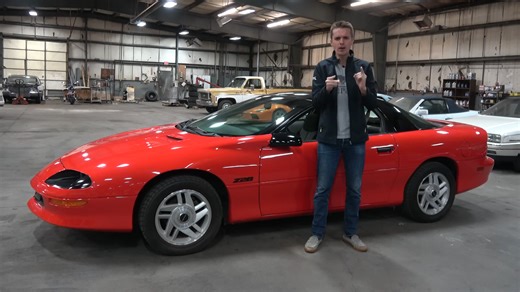 First start in 10 years: Barn find Chevrolet Camaro Z28