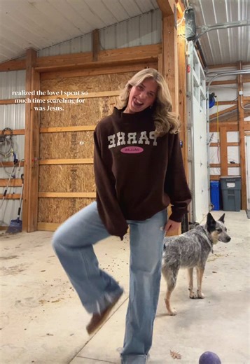 Chic Jean Outfit Ideas for Your Next Casual Event