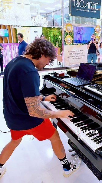 Hotel California Piano Rock Cover by Glaucio Cristelo