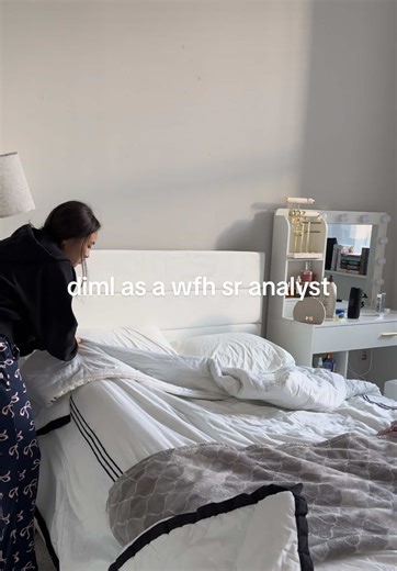 diml as a 23 year old remote senior analyst in philly 😇😇 #phillytiktok #diml #dayinmylife #dayinthelifevlog #phillytok