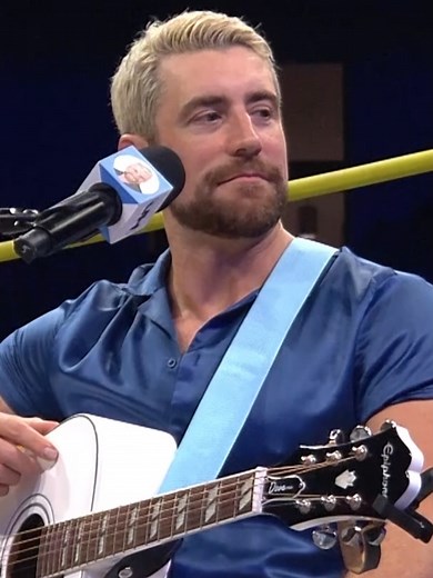 Joe Hendry Acoustic Performance of His Iconic Theme Song