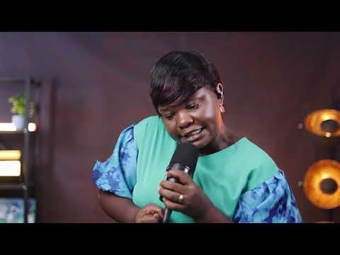10 MINUTES OF INTENSIVE TWI WORSHIP MEDLEY ( PRAYER) WITH FAFA ASANTEWAA 2024 #ghanaworship #worship