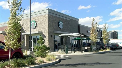 New Starbucks opens next to Bend's new Costco