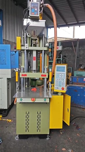 47K views · 418 reactions | 40t vertical machine (100g):USD6500 made 2022. But just working 2 months. Almost new. 100% original. Excellent quality,lowest price on sell Guaranteed by Alibaba: https://zhanfujixie.m.en.alibaba.com Wechat ID:used_china Whatsapp:+86 139 6784 9282 | Second Hand- Used Plastic Injection Molding Machine Globle Union | Facebook