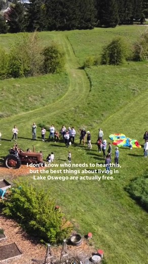 Portland & Lake Oswego, OR Realtor | Briana Cullen on Instagram: "It might not be what you expect to hear from someone who loves a pretty house. But honestly — the best things about family life here have zero cost attached. 🫶 Your kid running around a neighborhood where everyone knows their name. The farmers market on Saturday mornings where you run into friends without trying. The hiking trails literally down the street. The blackberry picking in August. The way the community really shows up f