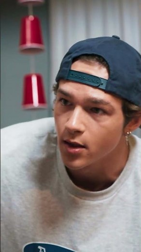 PANIC! AT THE FRAT HOUSE