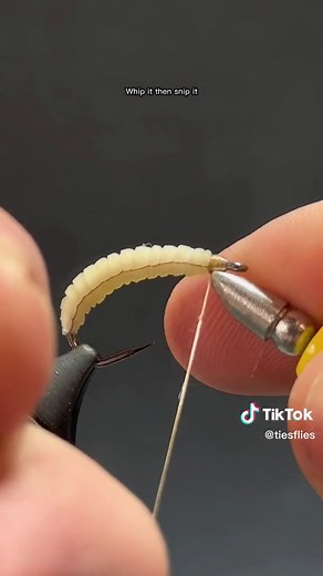 How to Tie a Realistic Wax Worm Fly