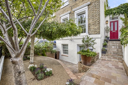 End of Terrace House for sale with 4 bedrooms, Ufton Grove, London