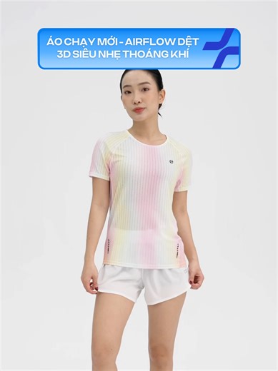 RA MẮT ÁO THUN CHẠY BỘ AIRFLOW EXDRY OMBRE - KIỂU DỆT 3D SIÊU NHẸ Khi bước vào đường chạy, điều một runner cần nhất là sự thoải mái và không bị phân tâm bởi trang phục. Với phiên bản AirFlow Exdry Ombre, bạn sẽ được trải nghiệm dòng quần áo chạy bộ nữ thế hệ mới dành riêng cho phái nữ, nơi trọng lượng được tối ưu đến mức tối đa. #Coolmate #CoolmateActive #Running #MeshJacquardSPACE3D