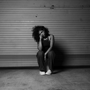 Black And White - Renee Harmoni: Song Lyrics, Music Videos & Concerts