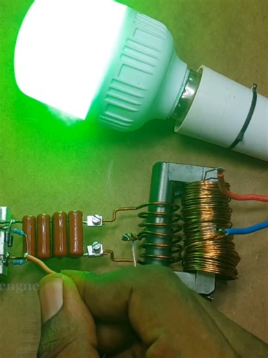 [BANDES ANNONCES] Convertisseur 12V-220V SANS CONTACT et Fer à Souder à Induction DIY #electronique #DIY #electronic #multimetre #profkengne