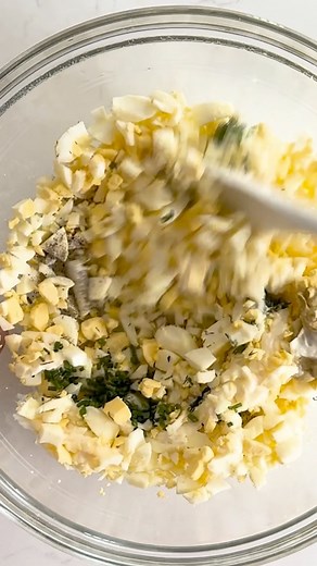 51K views · 134 reactions | This will be your new favorite egg salad recipe! 讀 RECIPE- https://therecipecritic.com/egg-salad/ | Tried and True Recipes | Facebook