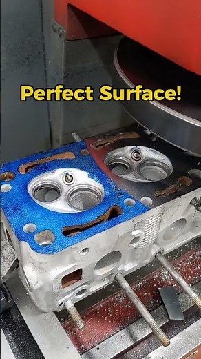 Perfect Surface! 😎👨‍🏭 #Machining #EngineRebuild #CylinderHead #MetalWorking #SatisfyingProcess
