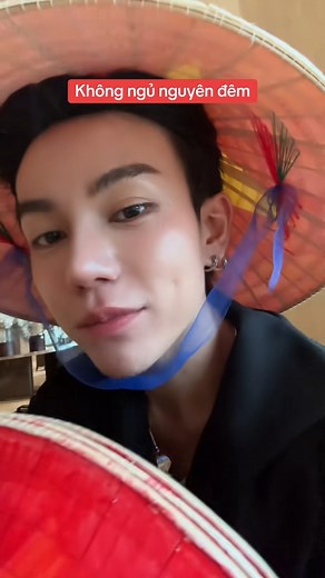 Về ngủ nha 🤣🇻🇳 | Call me Duy