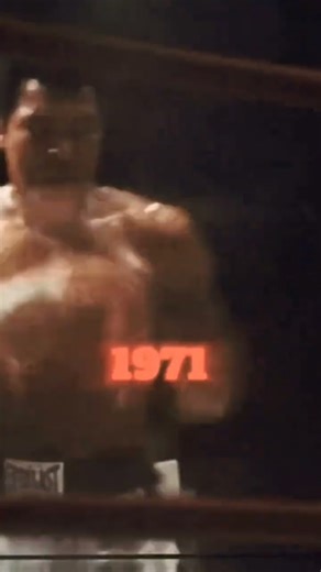 Muhammad Ali Shadow Boxing 🔥 2014 vs 1971 | Legendary Tribute 🥊 #BoxingKing #Shorts