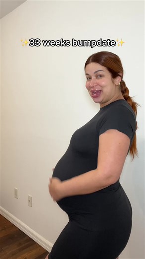 33 Weeks Pregnant: Bump Update & Symptoms
