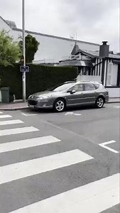 Petite observation d’été 20 ☀️ : Peugeot 407 SW, et si c’était la bonne affaire ? #poaété de petites observations sur www.POA.tv | Petites Observations Automobiles - POA