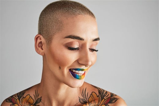 Cheek Piercing: Das solltet ihr über das Wangenpiercing wissen