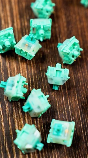 BSUN x ZUOCE Studio Turqoise Linear in Weikav Nut 65 with 1.6mm PCB and Brass Plate #review #asmr