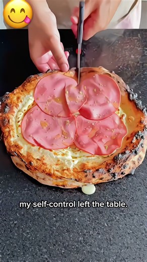 One Quiet Bite… The Plate Won Again 😅🎧 | Funny ASMR Eating#shorts#asmr#asmreating#funnyasmr#crunch