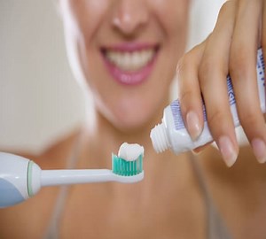 अब घर पर टूथपेस्ट से तय होगी प्रेग्नेंसी रिपोर्ट, जान लें कैसे करें इस्तेमाल