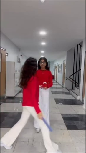 Okyanus Kolejleri Florya on Instagram: "Our middle school students completed the Turkish flag as a puzzle and learned that every piece matters. Just like the flag, we are stronger when we come together. This activity helped children understand unity, cooperation, and love for their country. Ortaokul öğrencilerimiz Türk bayrağını puzzle olarak tamamladı ve her parçanın ne kadar önemli olduğunu öğrendi. Tıpkı bayrağımız gibi, bir araya geldiğimizde daha güçlüyüz. Bu etkinlik çocuklara birlik, iş b