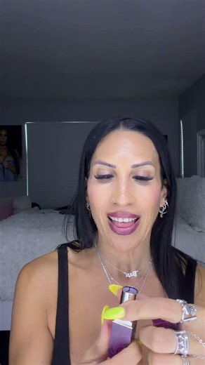 My mom trying the new Bride of Chucky Tiff lip kit 😍 #chucky #horror #lipcombo