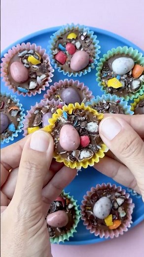 Easy Mini Jatz Easter crack bites recipe