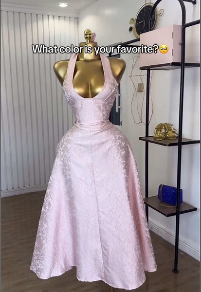 Pretty maxi HalterNeck dress✨ 🏷️ 41,000 only Size: S M L fits XL Payment validated order ✅ #fashiontiktok #fashion101 #fashionvendorinlagos #trendingdress