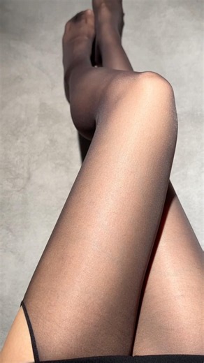 Black, thin anti-hook silk pantyhose. who wears it looks good #pantyhose #stockings #