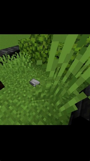 Easy Redstone Button Trapdoor #shorts 😎