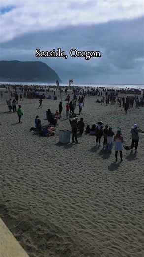 Seaside was so busy today! what a fun day though! #pnw #seaside #fyp #oregoncoast #beach