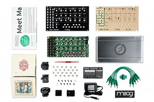 Moog MAVIS Monophonic Semi-Modular Analogue Synthesizer