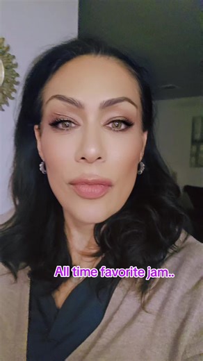 DeeDee♌ (@deedeeoslo)’s videos with Raphael Saadiq Ask of You - Justfortherecord