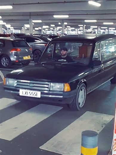 1983 Ford Granada hearse 💀 spotted in Wisbech UK 🇬🇧 #granadamk2 #granada #hearse #carspott #wisbech