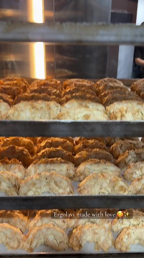 When you bake something this good, you know its made with love 🥰❤️ #greeksweets #sweettreats #hellenicpatisserie #madewithlove #sydneyeats