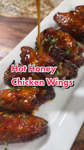 Delicious Baked Hot Honey Chicken Wings Recipe