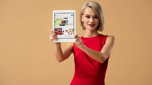 Deals on designers! 9 online clothing auction sites