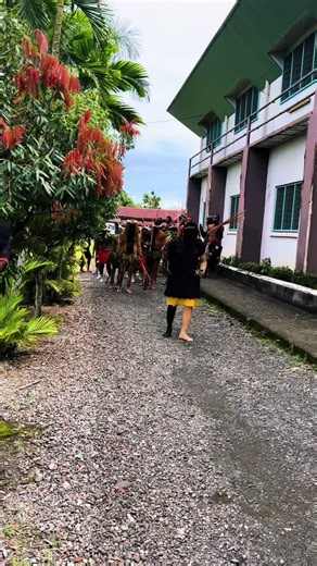 Papua New Guinea culture highlights East New Britain