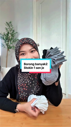 Affordable Socks for School: Only 1 Sen Each!