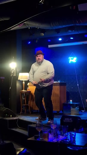 Pål Kraft leverte som bare det på Trall Oslo i går! Sjekk ut sangene hans på spotify. Veldig hyggelig og bli litt kjent med han i går. #hiphop #Trall @Pål Kraft